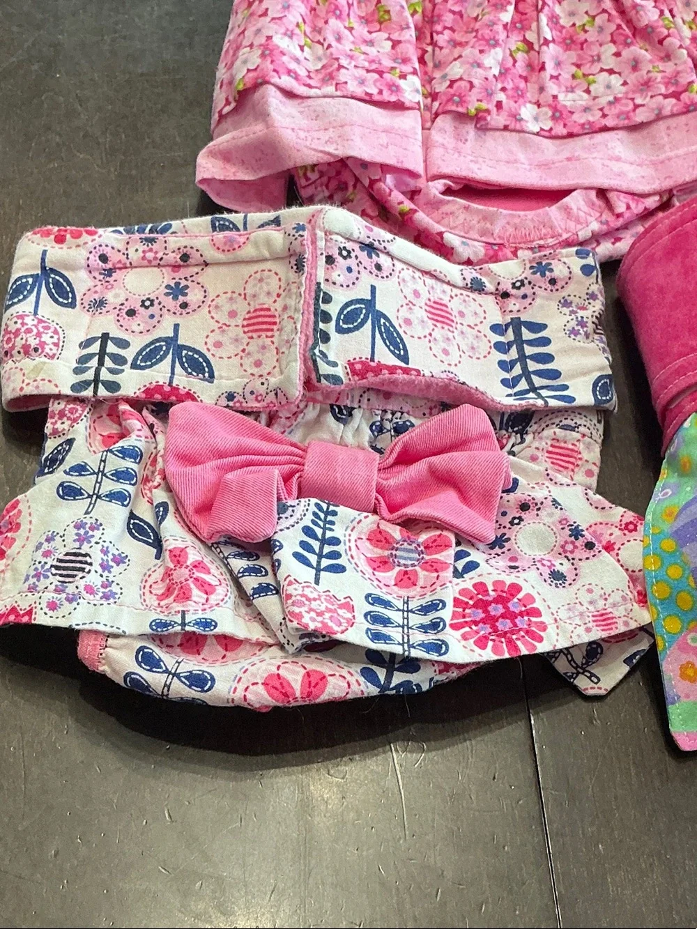 Dog's Pink Floral & Multicolor female diaper Set